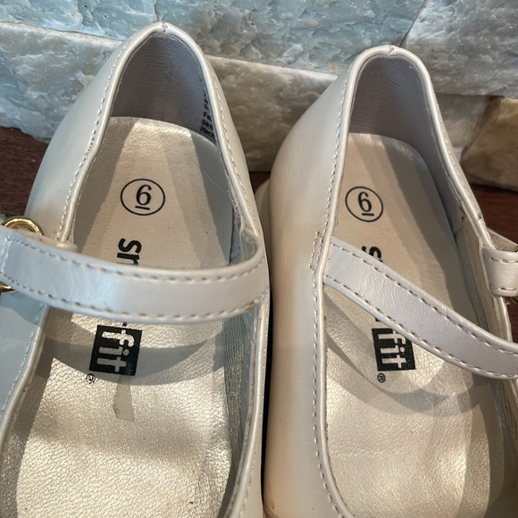 Smart fit Baby Party Shoes - Picture 2 of 7
